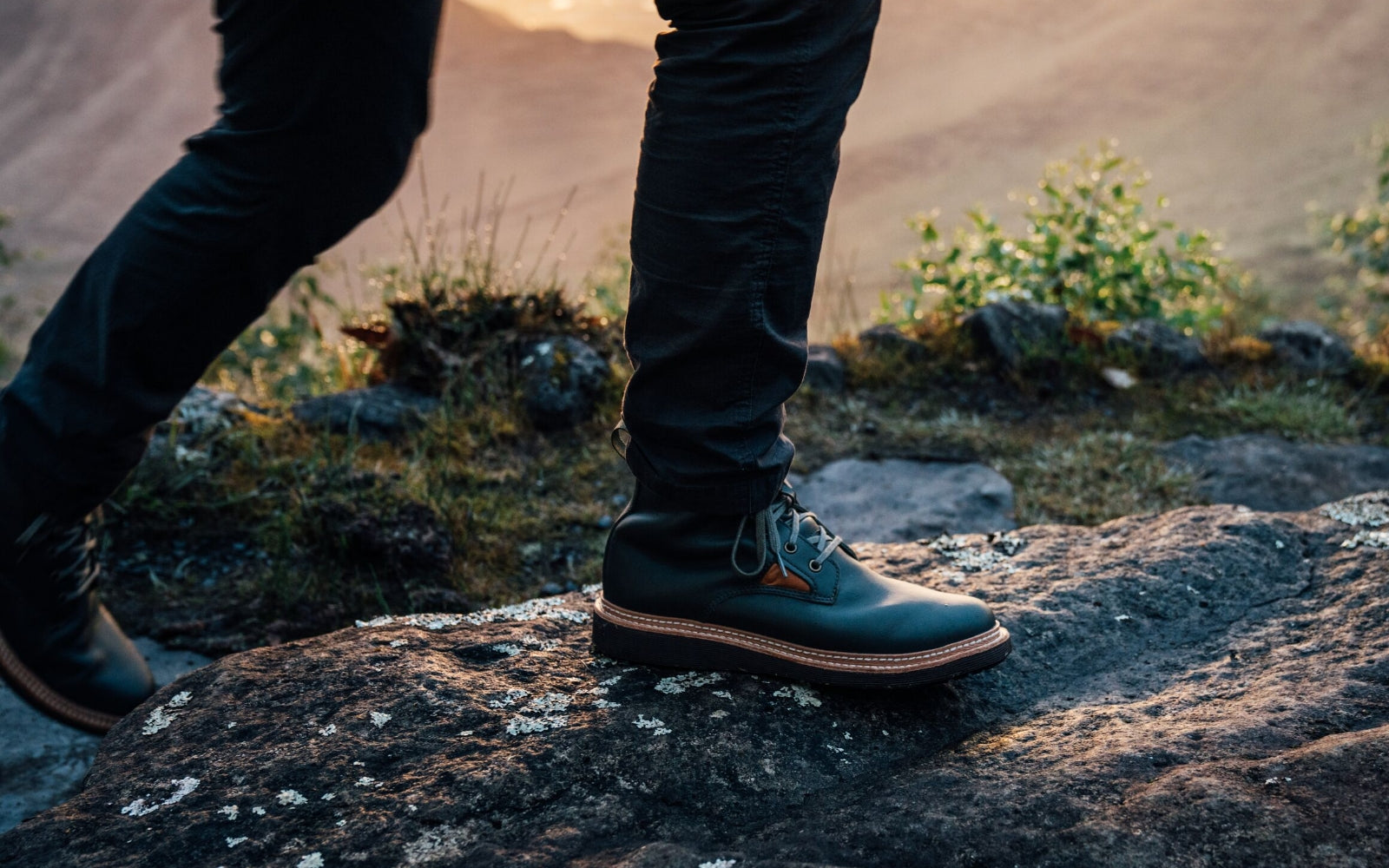OluKai Holiday Gift Guide 2022: The Best Gifts for Every Occasion